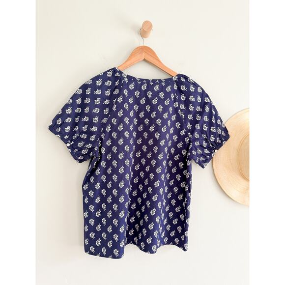 J Crew Factory | NWOT | Cotton poplin top in Riverbed Blue White | Sz M - Picture 7 of 8